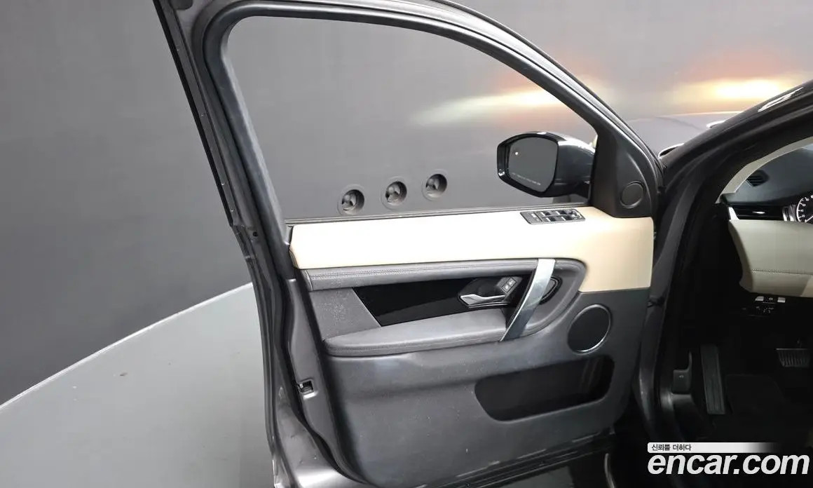 Land Rover Discovery Sport 2020 2.0 автомат (гидро), фото 13