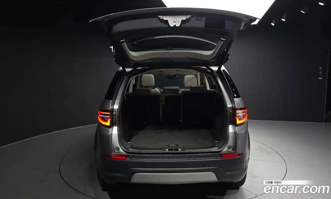 Land Rover Discovery Sport 2020 2.0 автомат (гидро), фото 25