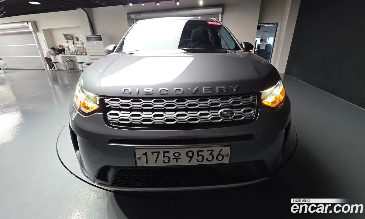 Land Rover Discovery Sport 2020 2.0 автомат (гидро), фото 35