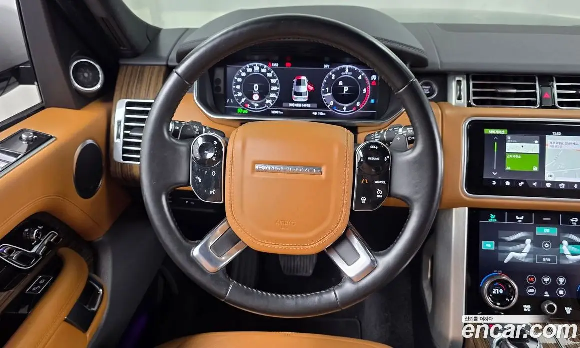 Land Rover Range Rover 2018 4.4 автомат (гидро), фото 19