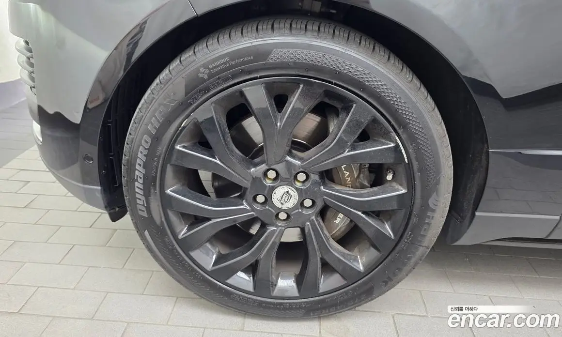 Land Rover Range Rover 2018 4.4 автомат (гидро), фото 5