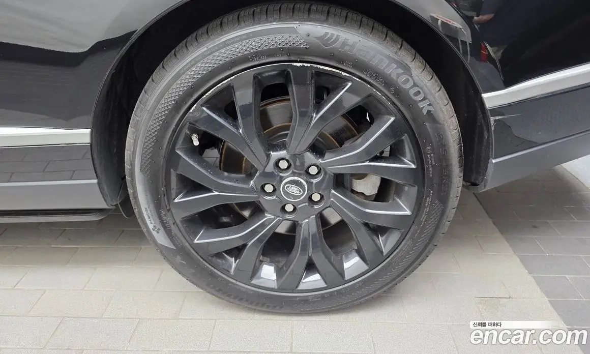 Land Rover Range Rover 2018 4.4 автомат (гидро), фото 7