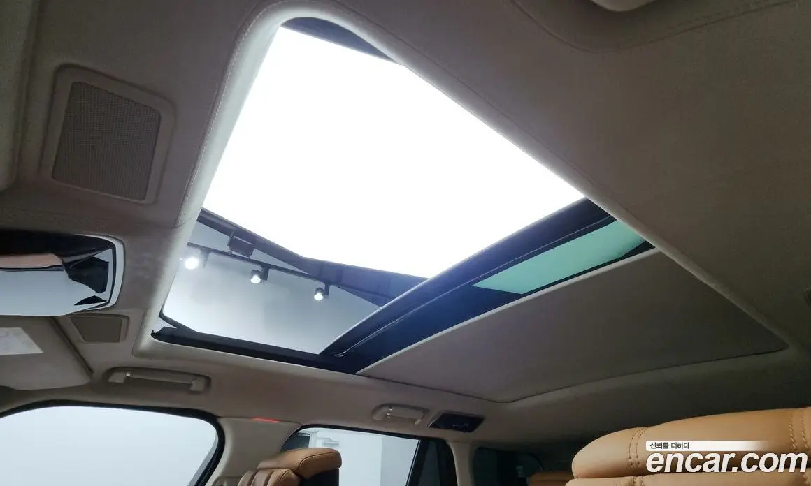 Land Rover Range Rover 2021 3.0 автомат (гидро), фото 18