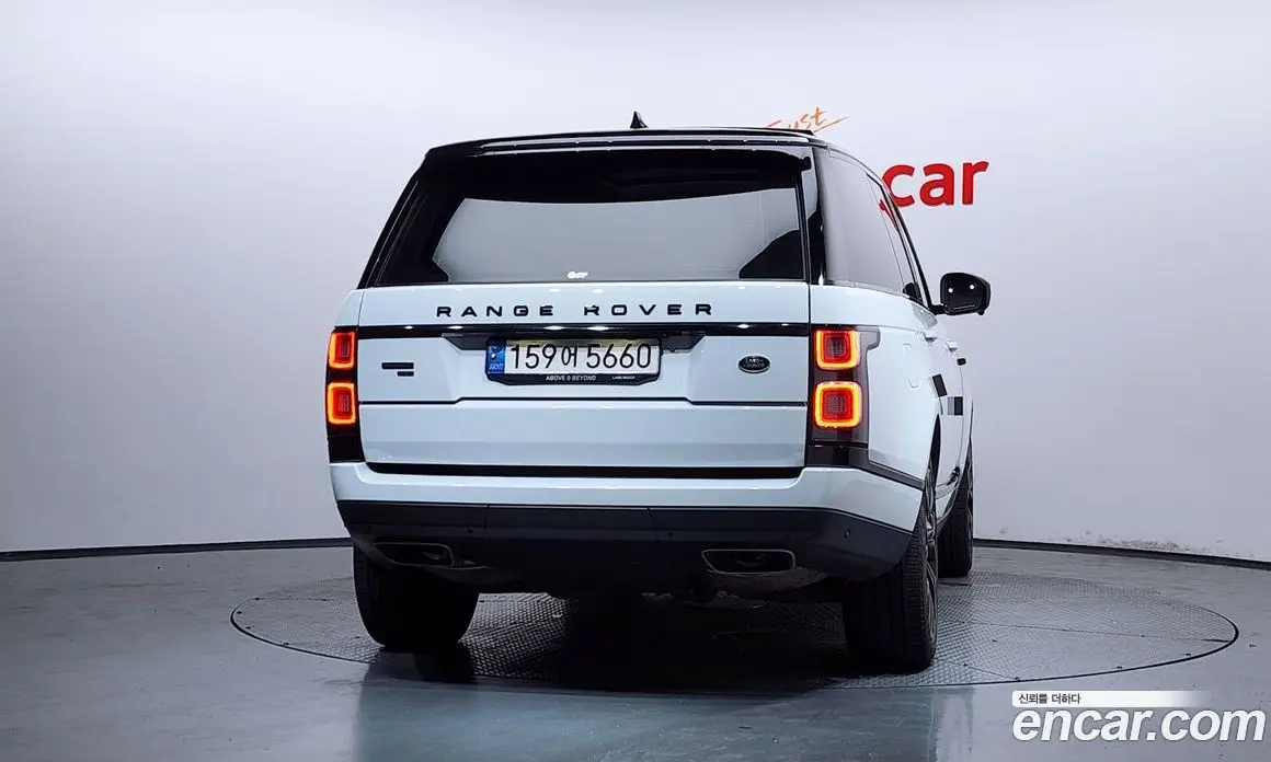 Land Rover Range Rover 2021 3.0 автомат (гидро), фото 4