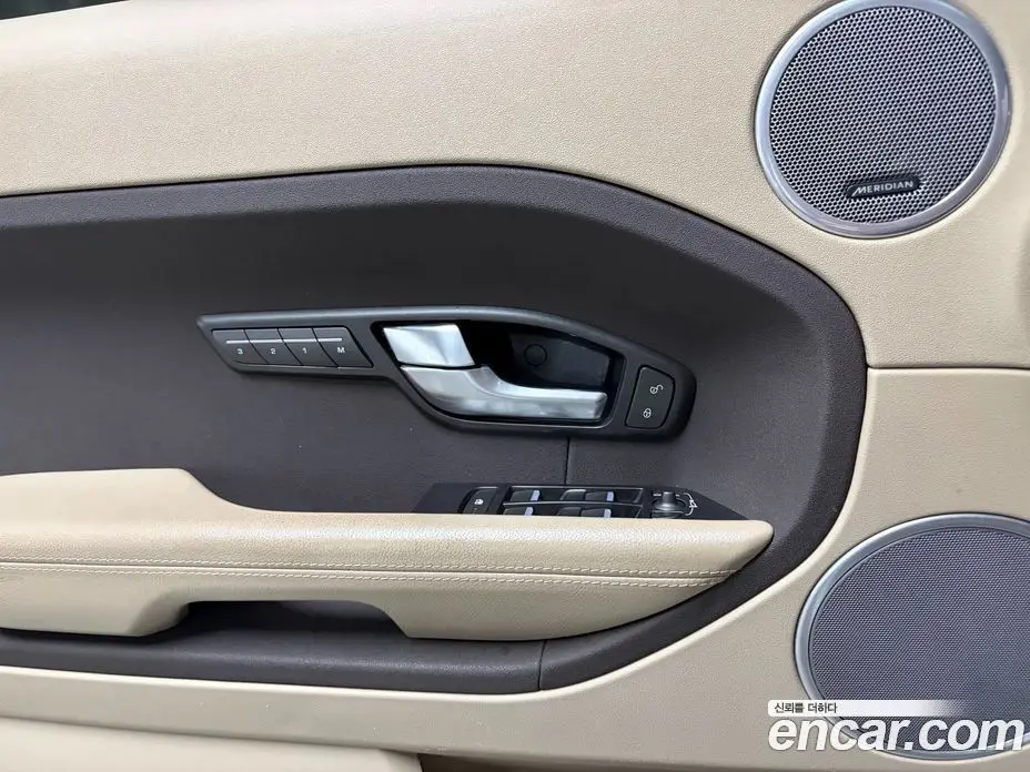 Land Rover Range Rover Evoque 2014 2.2 автомат (гидро), фото 12