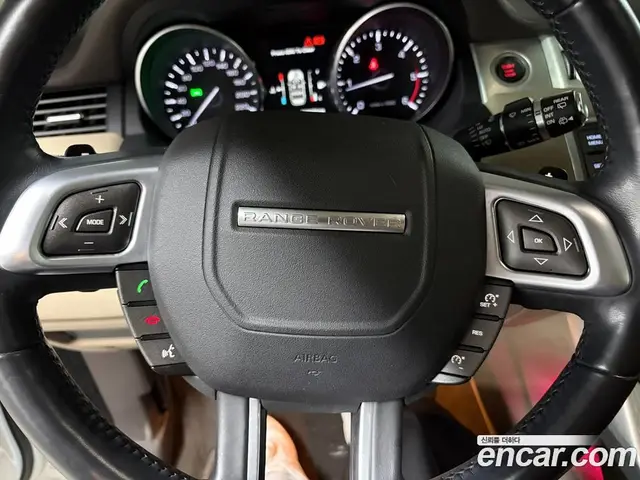 Land Rover Range Rover Evoque 2014 2.2 автомат (гидро), миниатюра 10