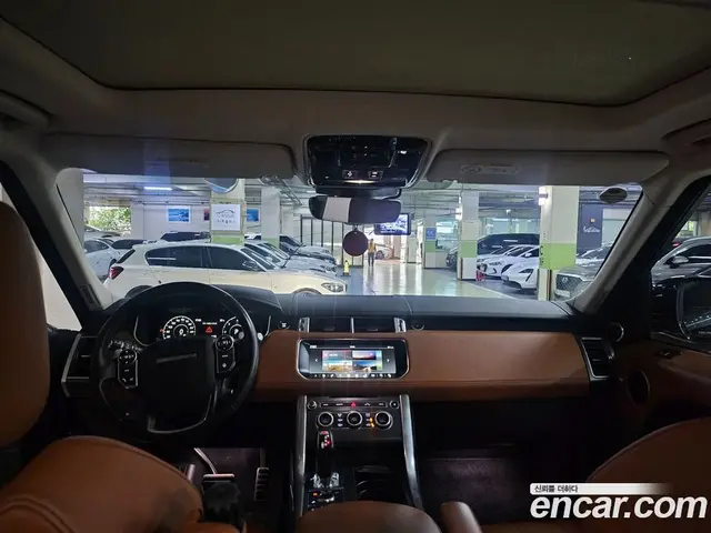 Land Rover Range Rover Sport 2017 3.0 автомат (гидро), миниатюра 7