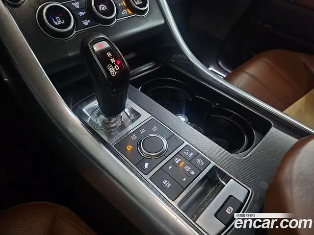 Land Rover Range Rover Sport 2017 3.0 автомат (гидро), миниатюра 9