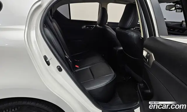Lexus CT200h 2015 1.8 автомат (гидро), миниатюра 12