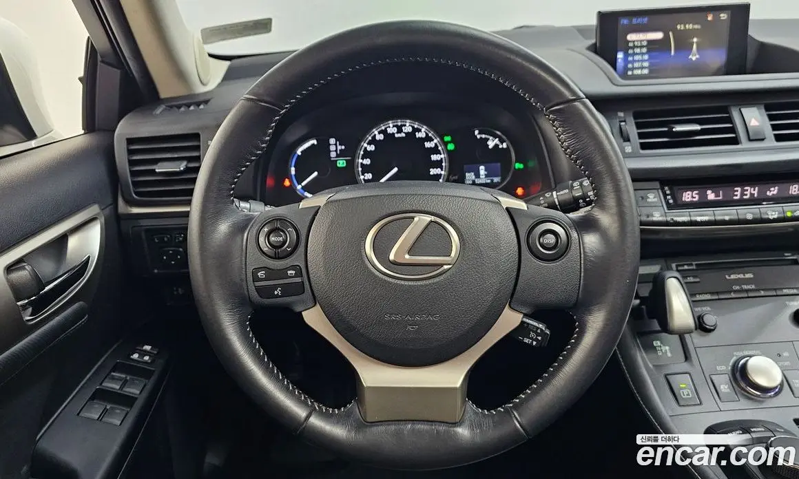 Lexus CT200h 2015 1.8 автомат (гидро), фото 14
