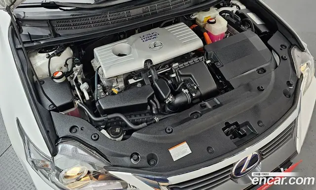 Lexus CT200h 2015 1.8 автомат (гидро), миниатюра 6