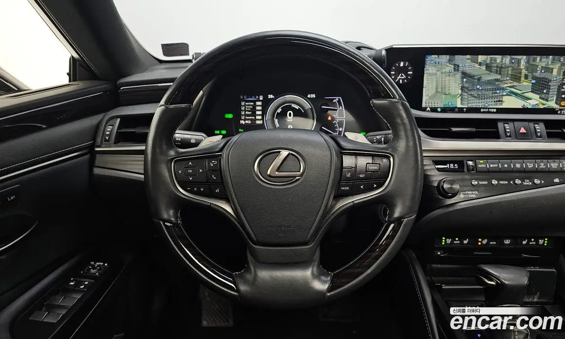 Lexus ES 2018 2.5 автомат (гидро), фото 18