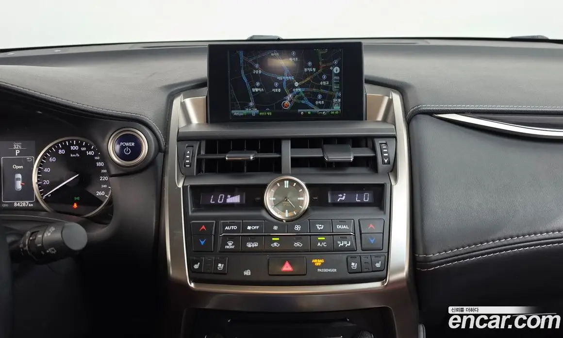 Lexus NX 2016 2.5 автомат (гидро), фото 15