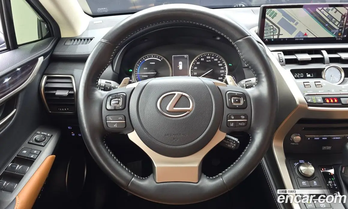 Lexus NX 2021 2.5 автомат (гидро), фото 22