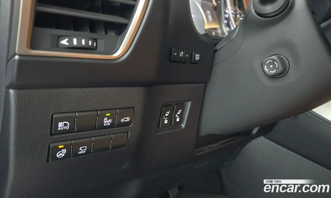Lexus NX 2021 2.5 автомат (гидро), фото 37