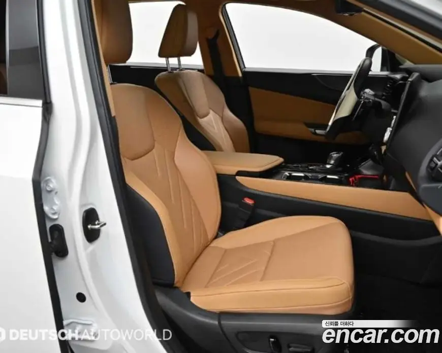 Lexus NX 2024 2.5 автомат (гидро), фото 10