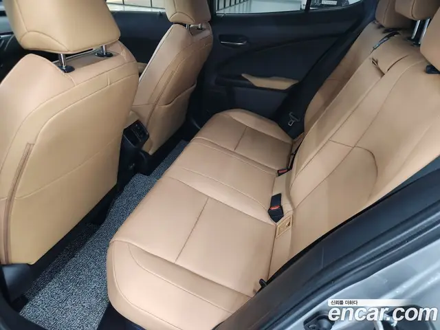 Lexus UX 2024 2.0 автомат (вариатор), миниатюра 11