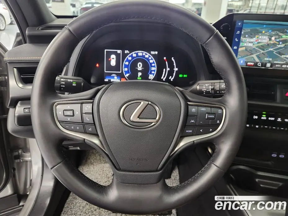 Lexus UX 2024 2.0 автомат (вариатор), фото 20