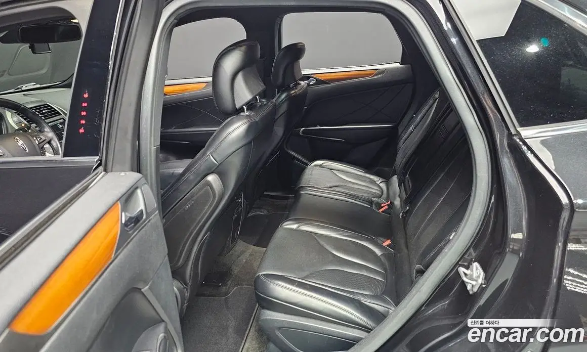 Lincoln MKC 2015 2.0 автомат (гидро), фото 14