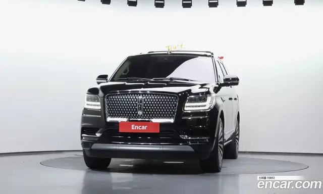 Lincoln Navigator 2021 3.5 автомат (гидро), миниатюра 2