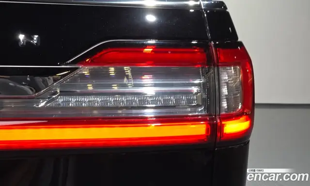 Lincoln Navigator 2021 3.5 автомат (гидро), миниатюра 8