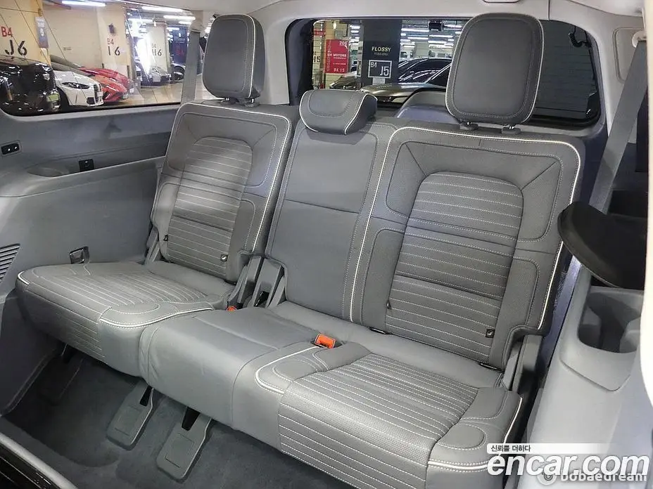 Lincoln Navigator 2021 3.5 автомат (гидро), фото 16