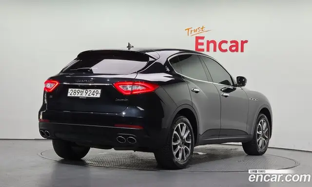 Maserati Levante 2020 3.0 автомат (гидро), миниатюра 2