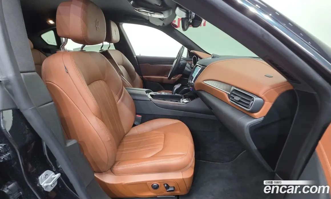 Maserati Levante 2020 3.0 автомат (гидро), фото 10