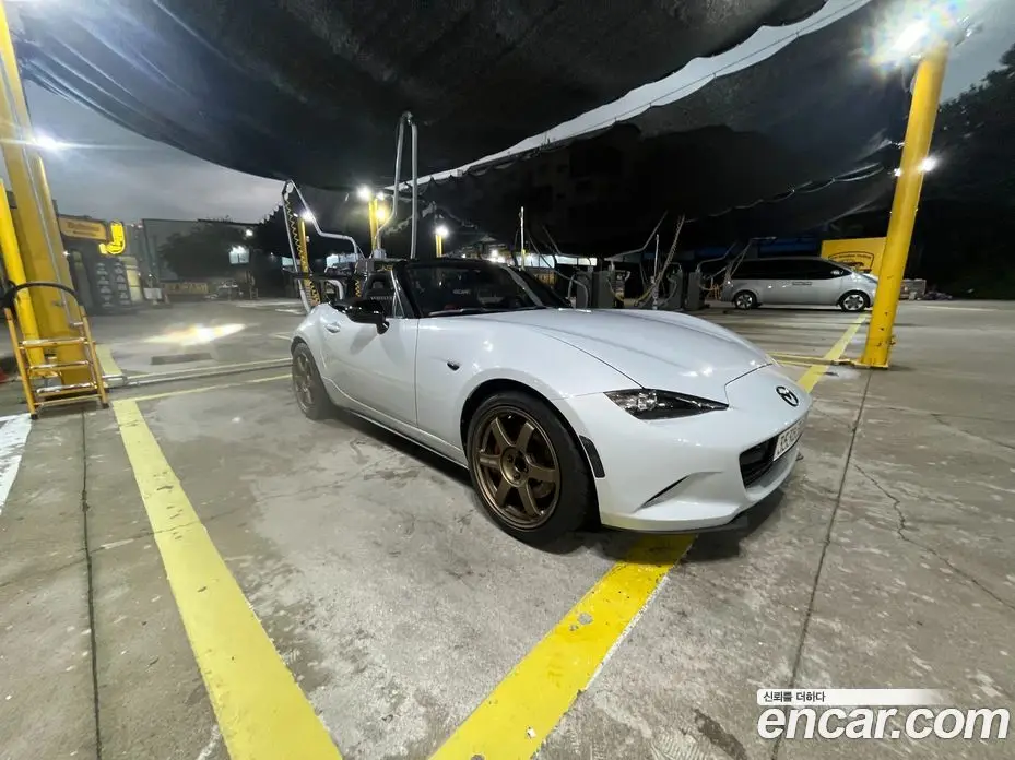 Mazda MX-5 2019 2.0 механика, фото 14
