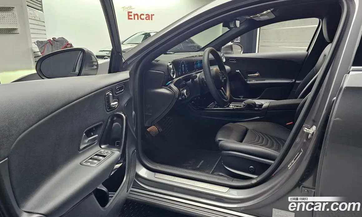 Mercedes-Benz A-Class 2020 2.0 автомат (гидро), фото 13