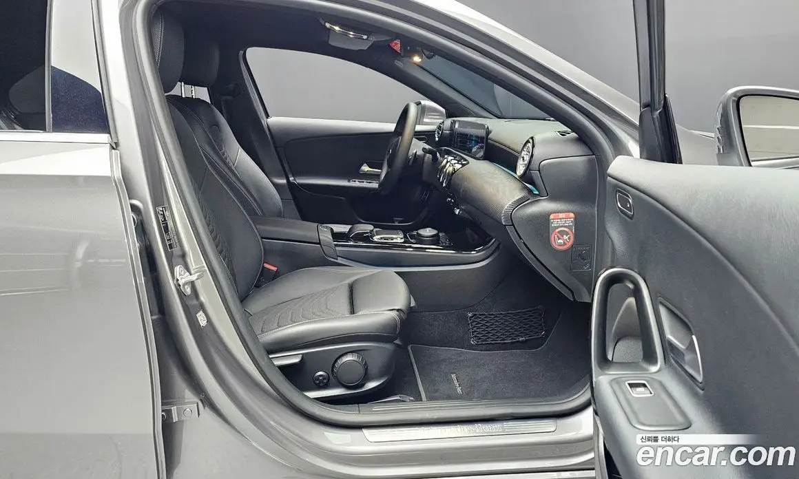 Mercedes-Benz A-Class 2020 2.0 автомат (гидро), фото 17