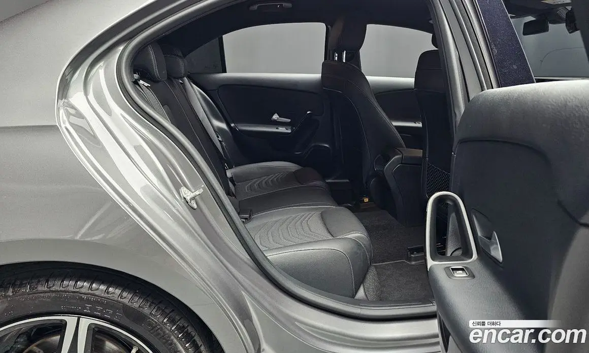 Mercedes-Benz A-Class 2020 2.0 автомат (гидро), фото 18