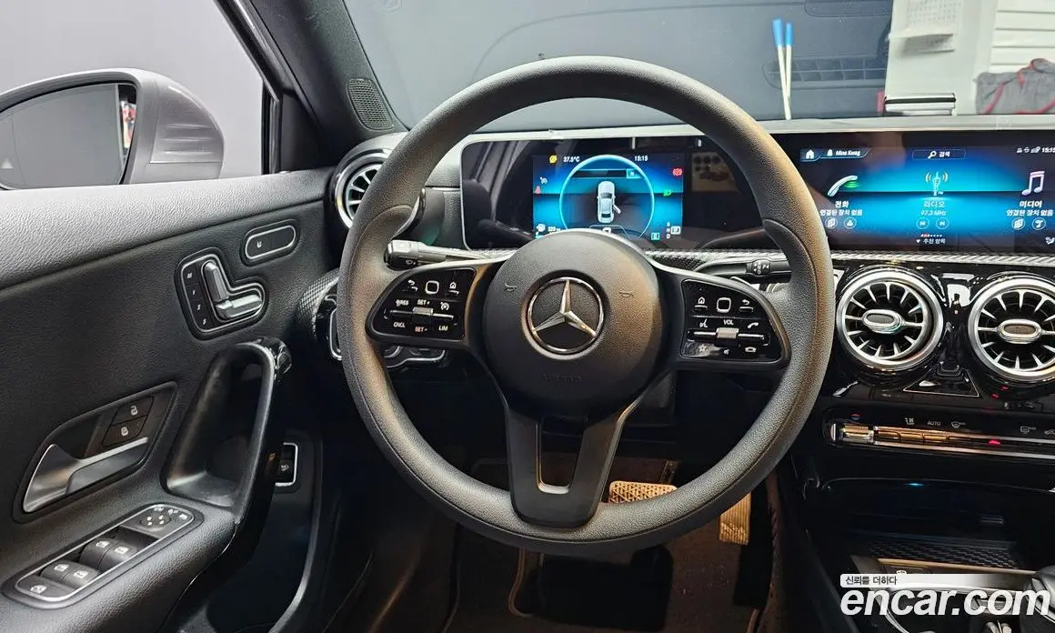 Mercedes-Benz A-Class 2020 2.0 автомат (гидро), фото 19