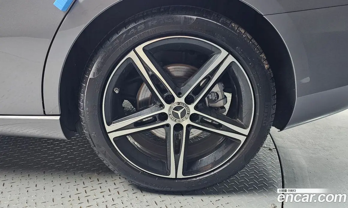 Mercedes-Benz A-Class 2020 2.0 автомат (гидро), фото 7