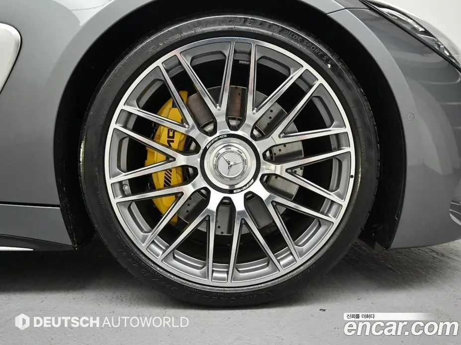 Mercedes-Benz AMG GT 2025 4.0 автомат (гидро), фото 5