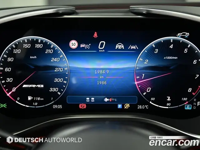 Mercedes-Benz AMG GT 2025 4.0 автомат (гидро), миниатюра 8