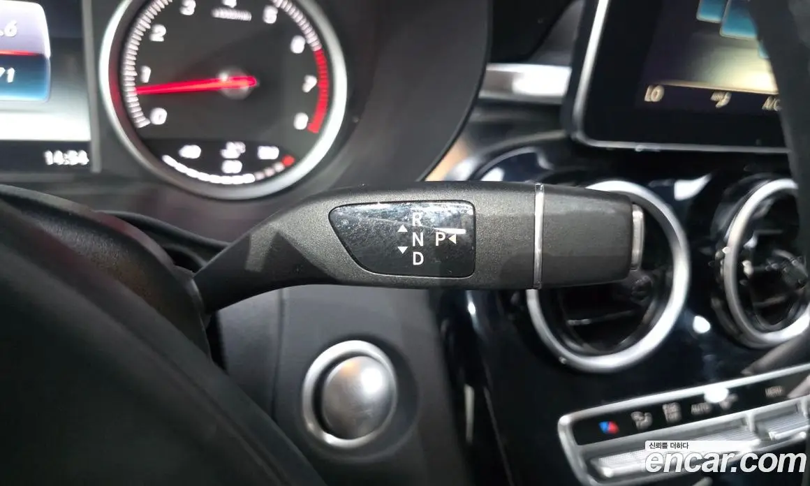 Mercedes-Benz C-Class 2016 2.0 автомат (гидро), фото 9