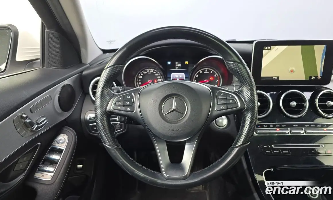 Mercedes-Benz C-Class 2016 2.0 автомат (гидро), фото 13