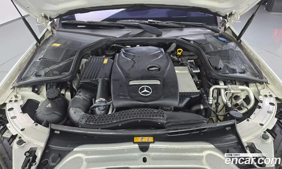 Mercedes-Benz C-Class 2016 2.0 автомат (гидро), фото 6