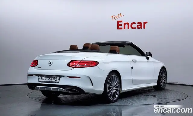 Mercedes-Benz C-Class 2018 2.0 автомат (гидро), миниатюра 2