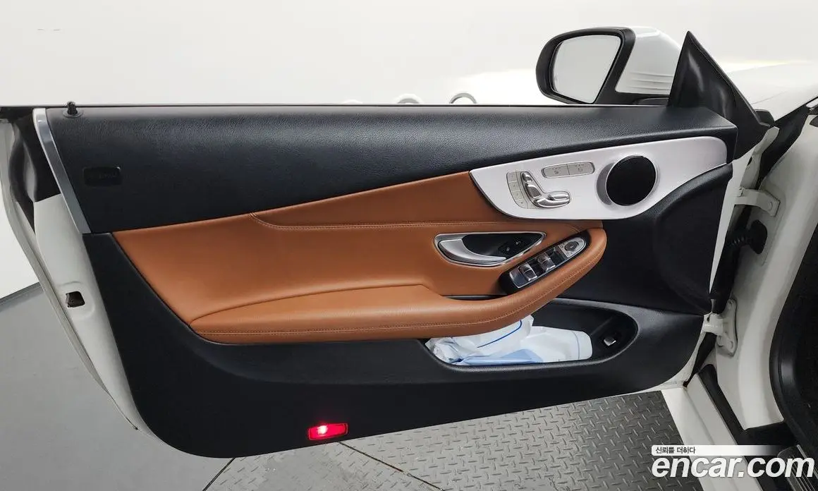 Mercedes-Benz C-Class 2018 2.0 автомат (гидро), фото 14