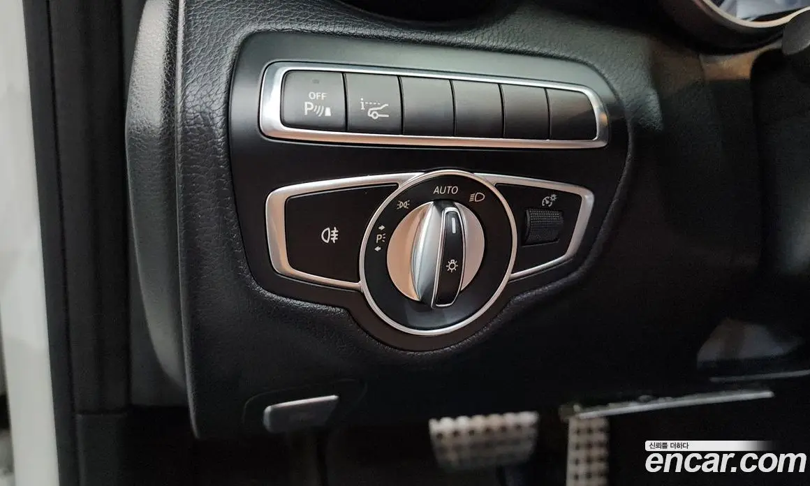 Mercedes-Benz C-Class 2018 2.0 автомат (гидро), фото 25