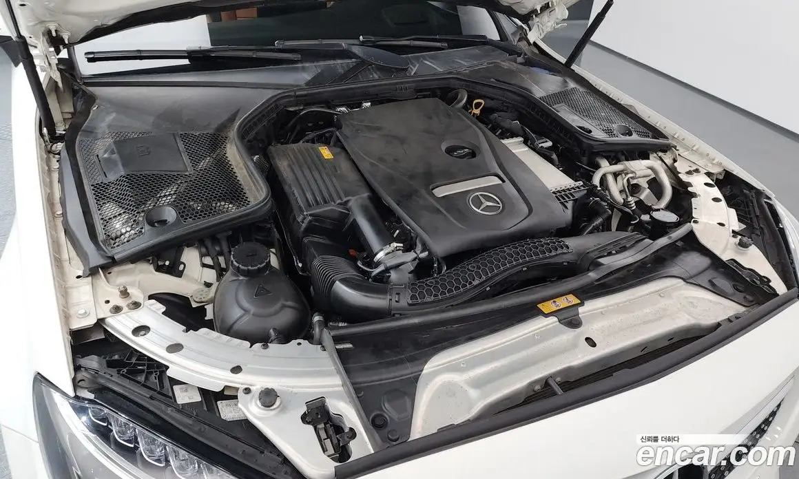 Mercedes-Benz C-Class 2018 2.0 автомат (гидро), фото 6
