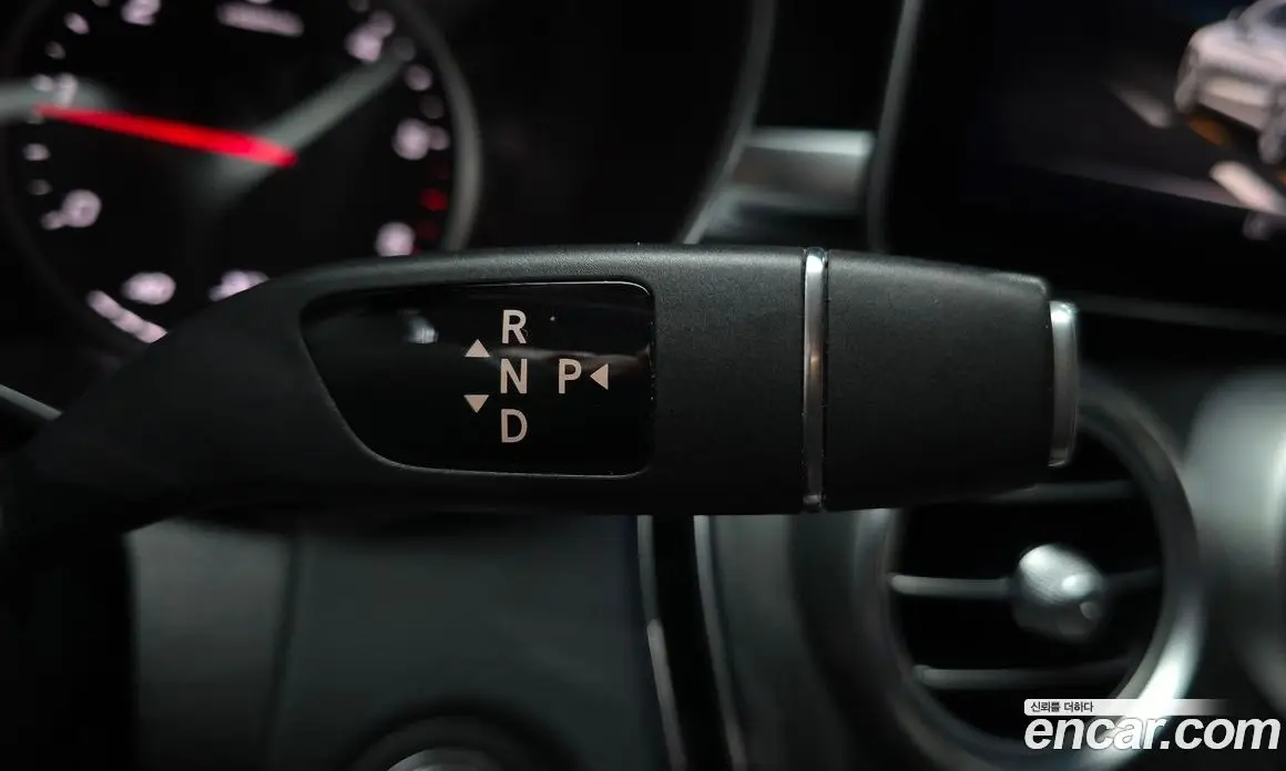 Mercedes-Benz C-Class 2019 1.9 автомат (гидро), фото 12