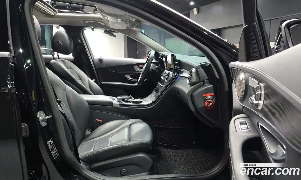 Mercedes-Benz C-Class 2019 1.9 автомат (гидро), фото 16