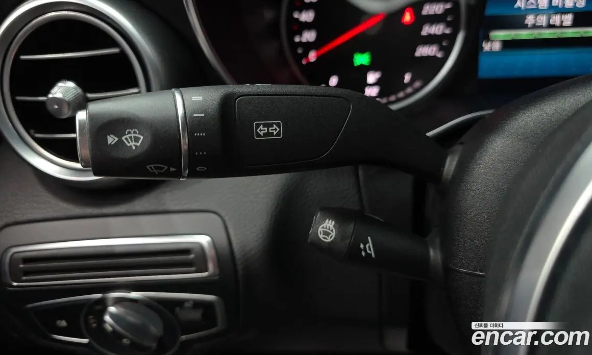 Mercedes-Benz C-Class 2019 1.9 автомат (гидро), фото 28