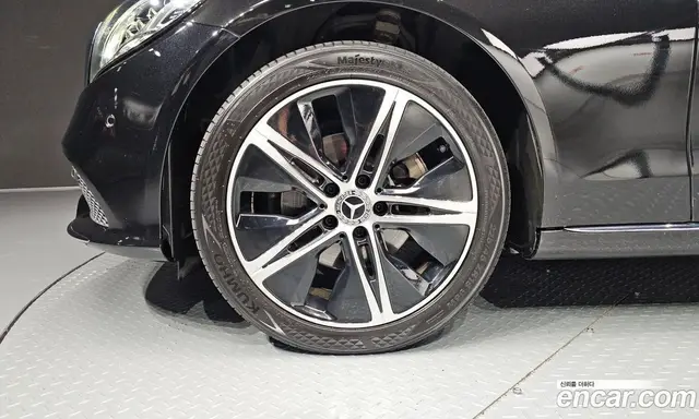 Mercedes-Benz C-Class 2019 1.9 автомат (гидро), миниатюра 5