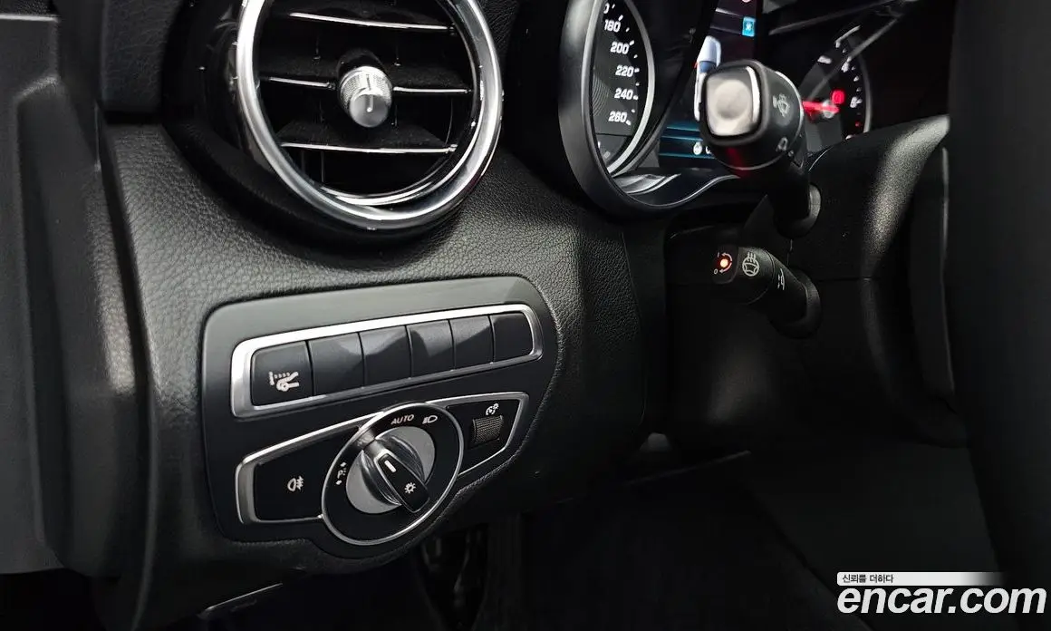 Mercedes-Benz C-Class 2020 1.9 автомат (гидро), фото 28