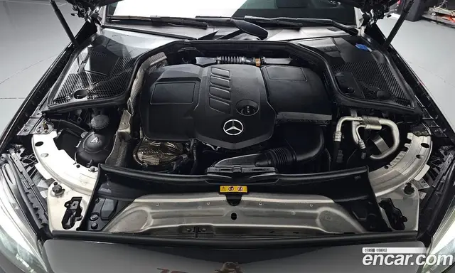 Mercedes-Benz C-Class 2020 1.9 автомат (гидро), миниатюра 5