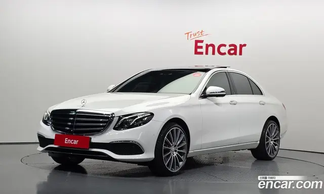 Mercedes-Benz E-Class, 2017, 84 118 км